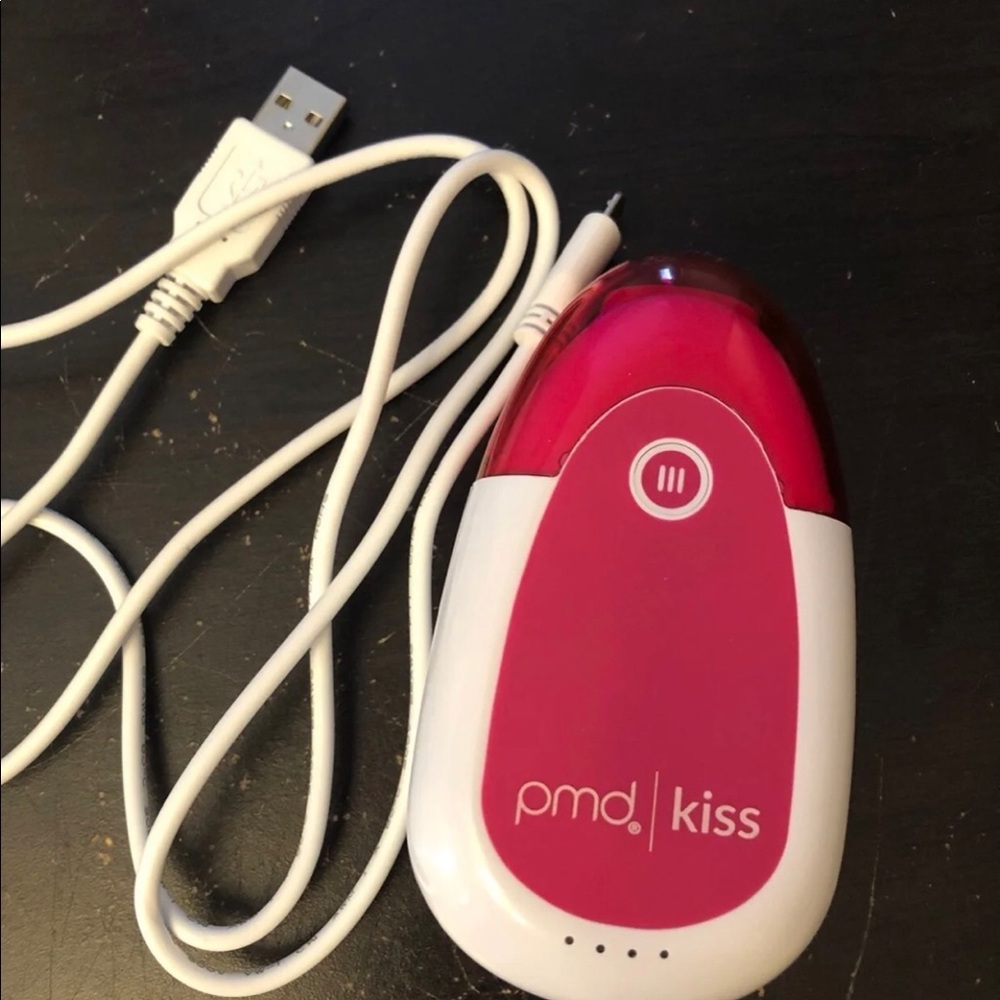 Pmd Lip Plumping Machine - image 3